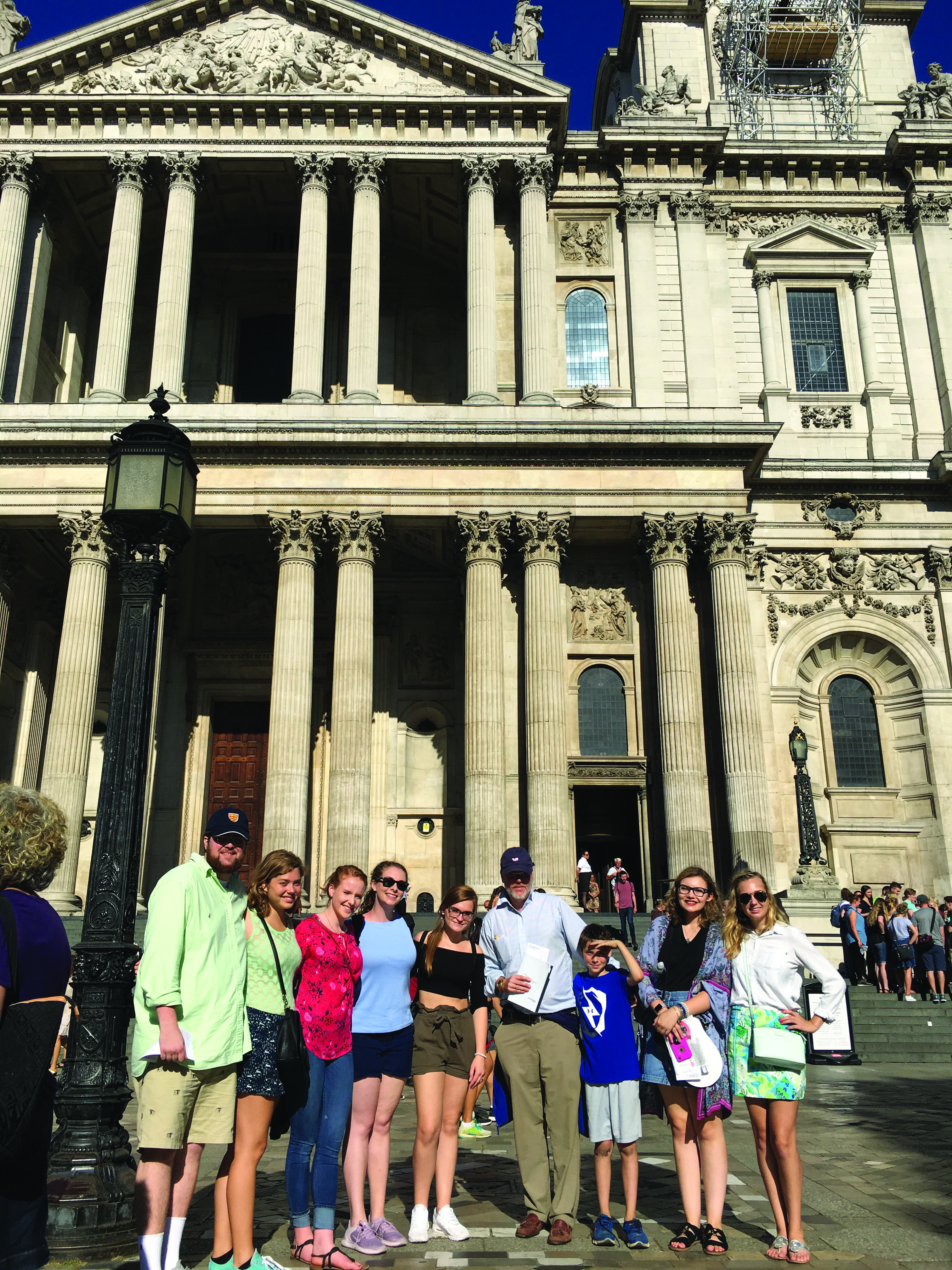 Washington College students pose in Oxford